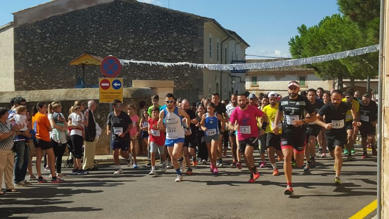 Carrera solidaria en Pina a favor de Dentistas sobre Ruedas