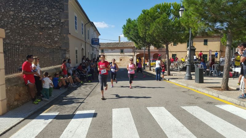 Carrera solidaria en Pina a favor de Dentistas sobre Ruedas