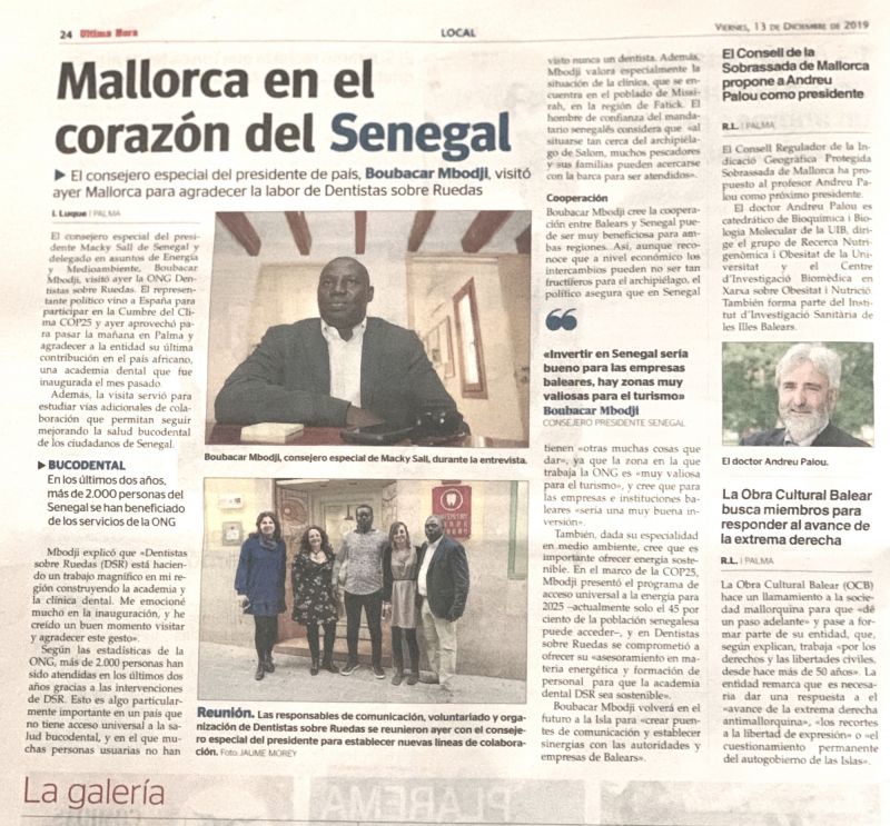 El Consejero Especial del Presidente de Senegal, y también delegado en asuntos de energía y medioambiente, Boubacar Mbodji, visita la isla y se reúne con miembros de la Fundación Dentistas Sobre Ruedas